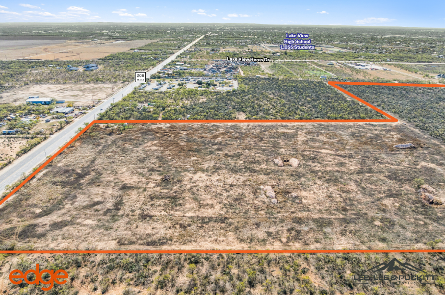 5424 Highway 208 Photo