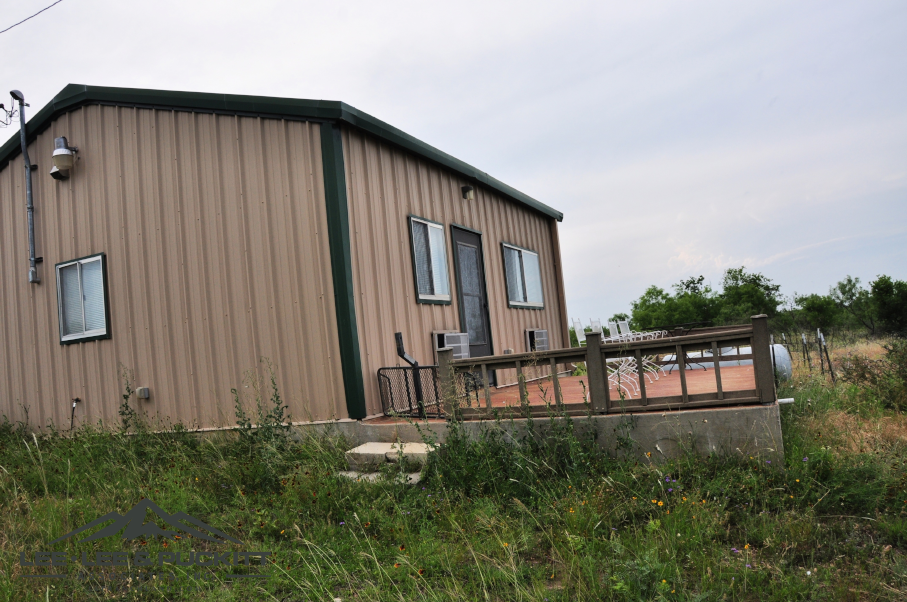 Leonard Ranch Photo