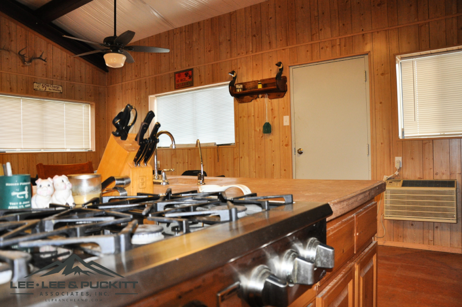Leonard Ranch Photo