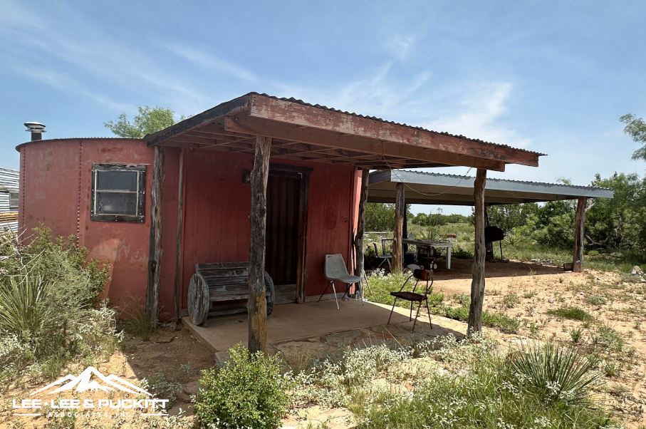 Round House Ranch Photo