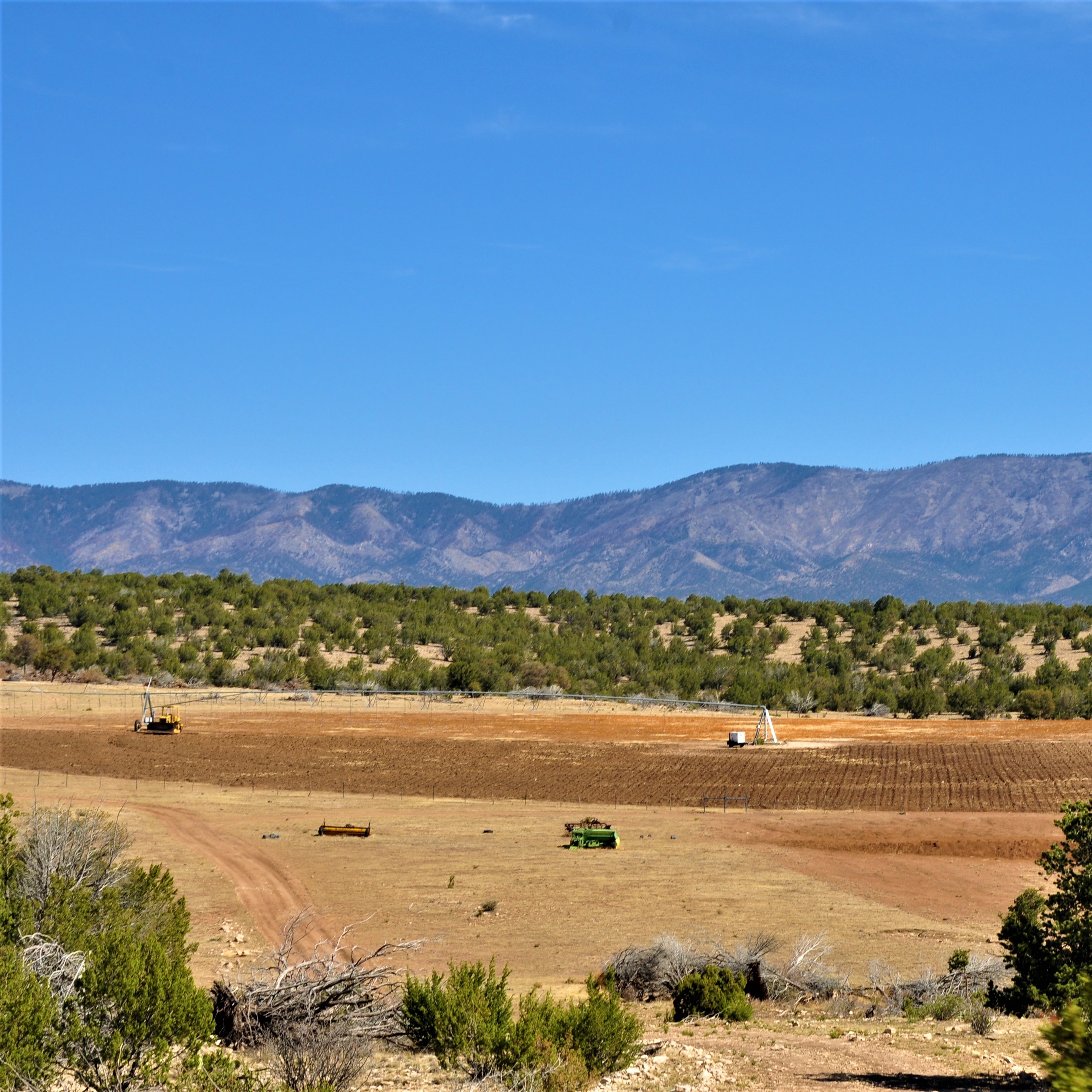 Chavez Canyon Ranch Photo Thumbnail