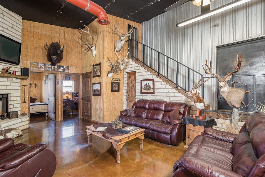Divided Find Ranch Photo