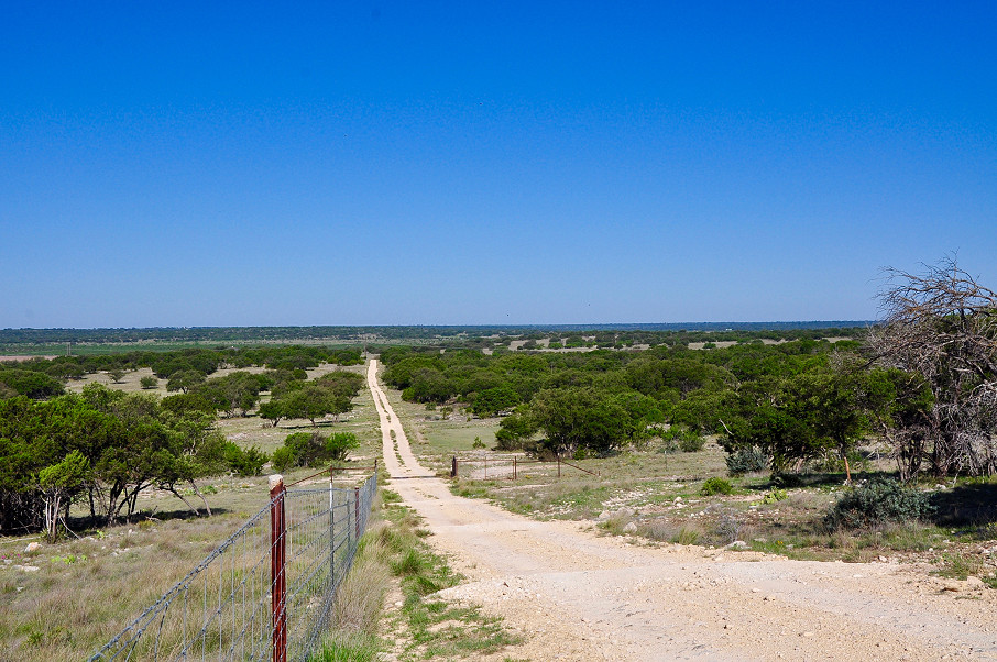 Rolling Oaks Ranch Photo